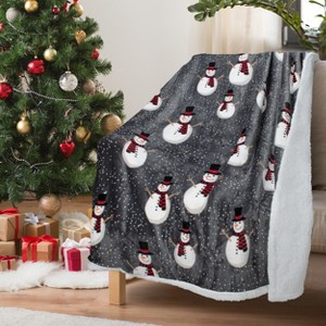 Tirrinia Christmas Fleece Throw Blanket 50" x 60" Snow Man Pattern, Super Soft Fluffy Decorative Blanket for Bed Couch Holidays, Gift for Kids - 1 of 4