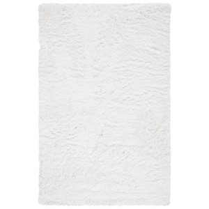 Ocean Shag OCG120 Hand Tufted Area Rug - Safavieh - 1 of 4