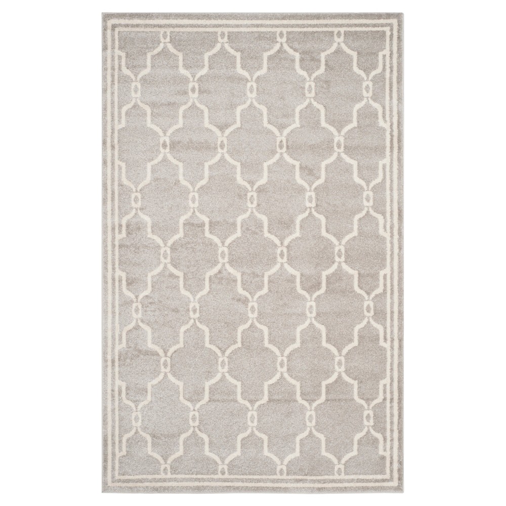 Prato 4'x6' Indoor/Outdoor Rug - Light Gray/Ivory - Safavieh