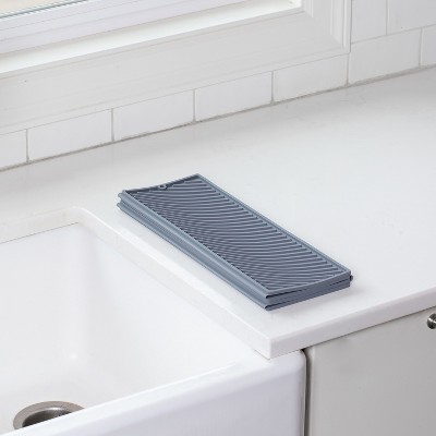 Gray Foldable Silicone Dish Drying Mat with Ribbed Surface