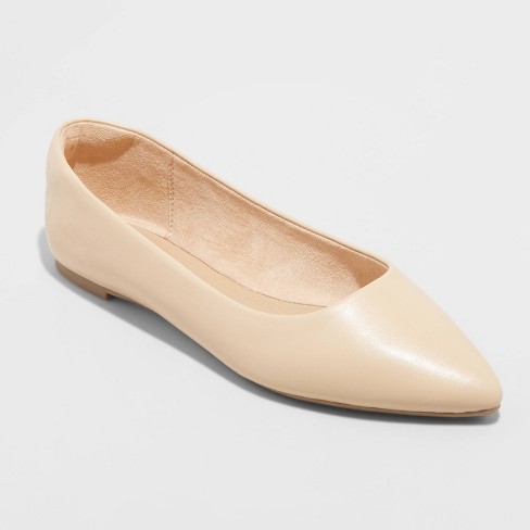 The most stylish ballet flats to add to your wardrobe now
