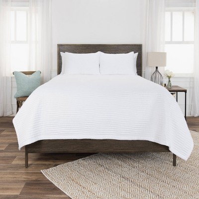 Rizzy Home 3pc Queen Parker Collection Geometric Quilt Set White