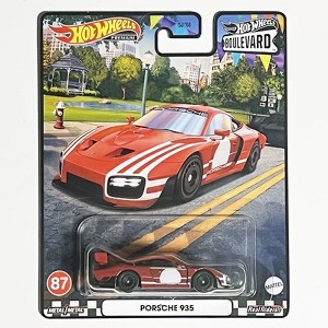 Hot Wheels Premium Boulevard #87 Porsche 935 (Red) - 1 of 2