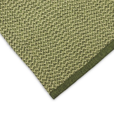 Handmade Braided Green Synthetic Reversible Area Rug 42"x5"