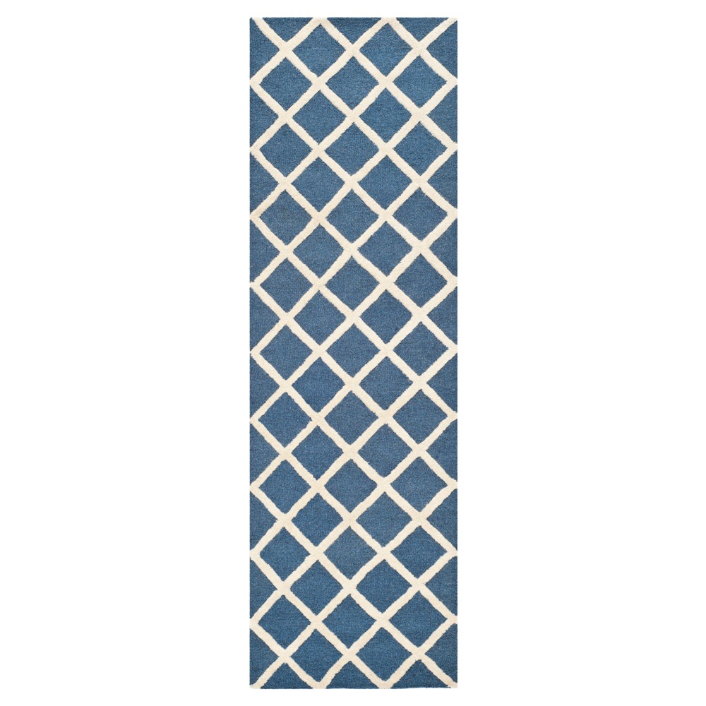 2'6inx6' Lola Rug Navy/Ivory - Safavieh