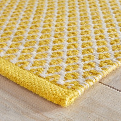 Yellow and Ivory Geometric Handwoven Reversible Rug 5' x 8'