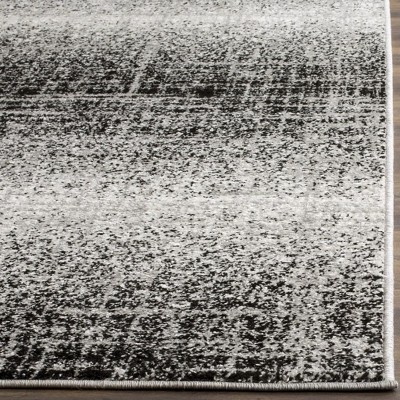 Chic Adirondack Silver & Black Synthetic 3'x5' Area Rug