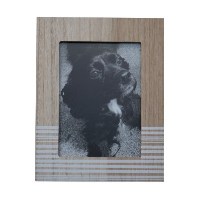 White Striped 5x7 Inch Wood Decorative Picture Frame - Foreside Home & Garden