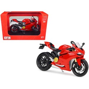 Ducati 1199 Panigale Red with Stand 1/12 Diecast Motorcycle Model by Maisto - 1 of 3