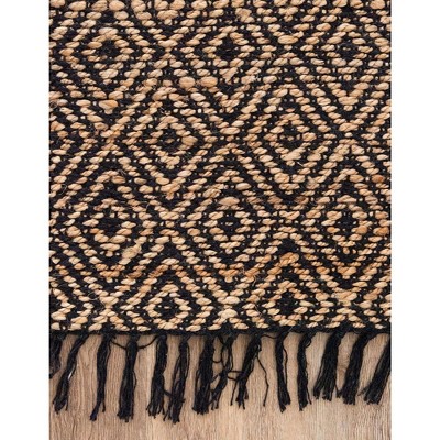 Handmade Black Wool Rectangular Braided Rug, Easy Care and Stain-resistant