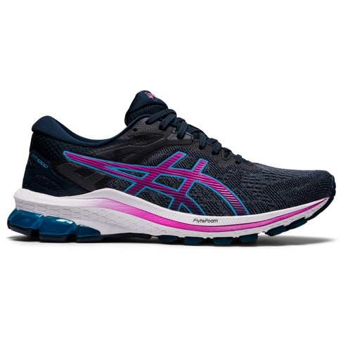 Nurses Wear These Asics Gel Contend 7 Sneakers for Long Shifts