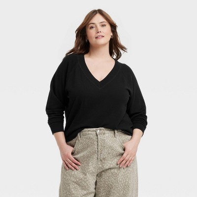 Women's Leisure Studio French Terry Pullover Sweatshirt - Universal Thread™