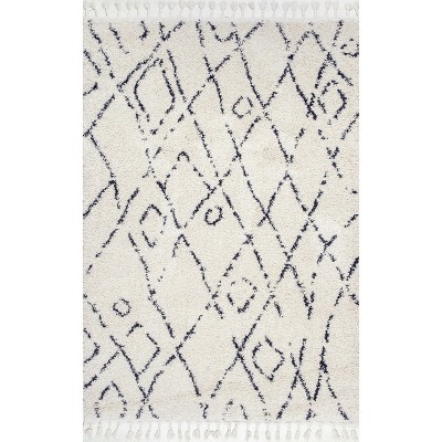 Nuloom Nieves Moroccan Diamond Tassel Indoor Area Rug