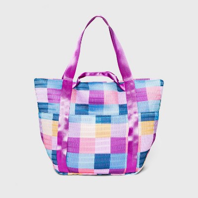 target mesh beach tote