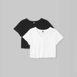 Women's Short Sleeve V-Neck 2pk Bundle T-Shirt - Wild Fable™ White XXL