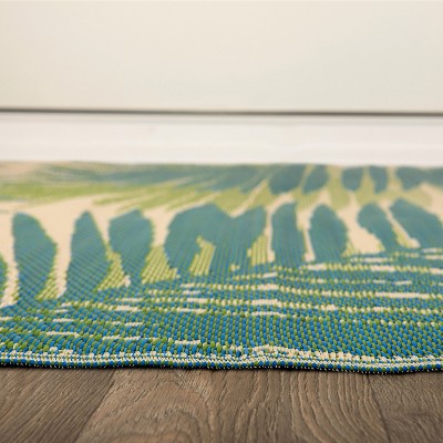 Green Tropical Floral Reversible Synthetic Indoor/Outdoor Rug 5' x 7'