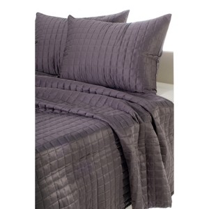 Gray Geometrical Poly Satin Maddux Place Quilt Set (King) - Rizzy Home