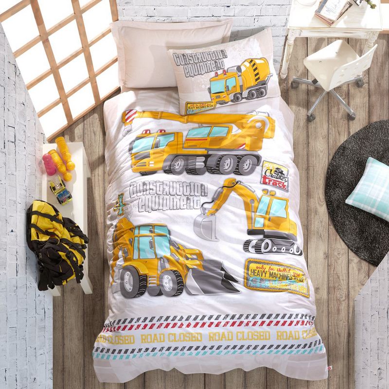 Sussexhome Youth Collection Duvet Cover Set | Yellow, Queen Size Duvet Cover, 1 Duvet Cover, 1 Fitted Sheet and 2 Pillowcases, 2 of 9