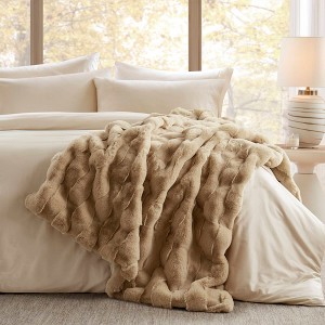 Gulches Faux Fur Throw - Dual Texture Design, Velvet Reverse & Easy Care Machine Washable - 1 of 4