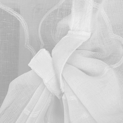 White Embroidered Trellis Light-Filtering Rod Pocket Window Shade