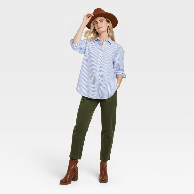 Women's Oversized Long Sleeve Collared Button-Down Shirt - Universal Thread™, 4 of 11