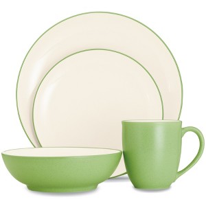 Noritake Colorwave 4-Piece Coupe Place Setting - 1 of 4