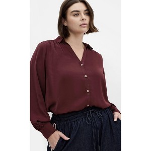 Women's Plus Size Hadlee Shirt - dark cherry | CITY CHIC - 1 of 4