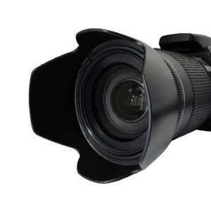 Vivitar 77mm Digital Tulip Flower Lens Hood for Digital Cameras and Camcorders with MicroFiber Cleaning Cloth - 1 of 2