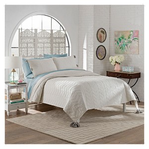 White Solid Nadia Quilt Set (Queen) 3pc - Marble Hill