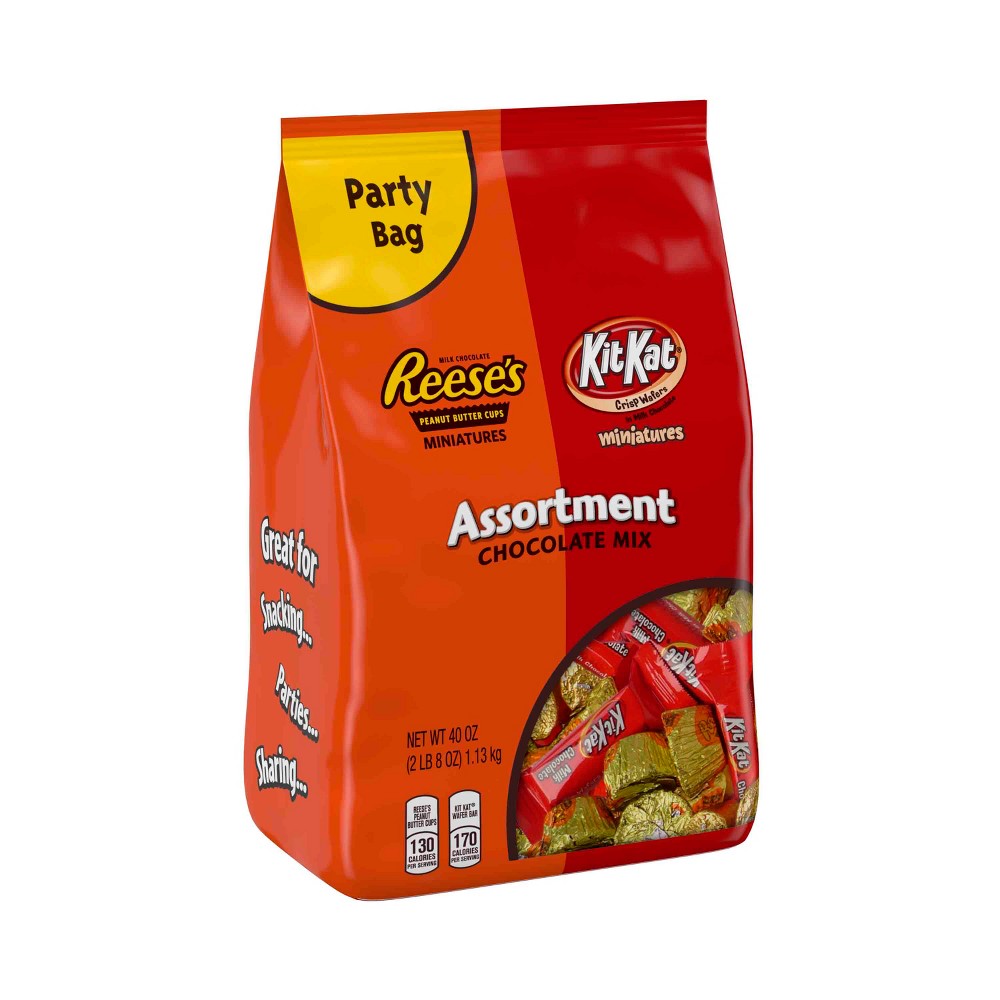 UPC 034000240937 product image for Reese's Peanut Butter Cups Miniatures & Kit Kat Minis Assortment - 40oz | upcitemdb.com