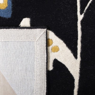 Black Floral Hand-Tufted Wool and Viscose Area Rug