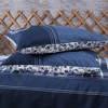 Sussexhome Masculine Collection Duvet Cover Set | Red, Full Size Duvet Cover, 1 Duvet Cover, 1 Fitted Sheet and 2 Pillowcases - 3 of 4