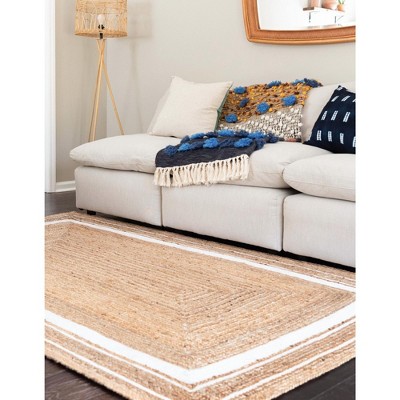 Handmade Natural Ivory Braided Jute 2'x3' Indoor Rug