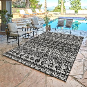 Tropea Darcy Moroccan Bohemian Geometric Flatweave Easy-Care Indoor/ Outdoor Area Rug - 1 of 4