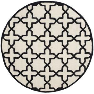 Cambridge CAM125 Tufted Indoor Rug - Safavieh - 1 of 3