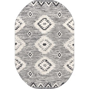 Nuloom Savannah Moroccan Tasseled Wool Indoor Area Rug - 1 of 4