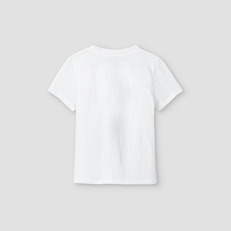 Toddler Girls&#39; Aaliyah Short Sleeve Graphic T-Shirt - White, 2 of 3