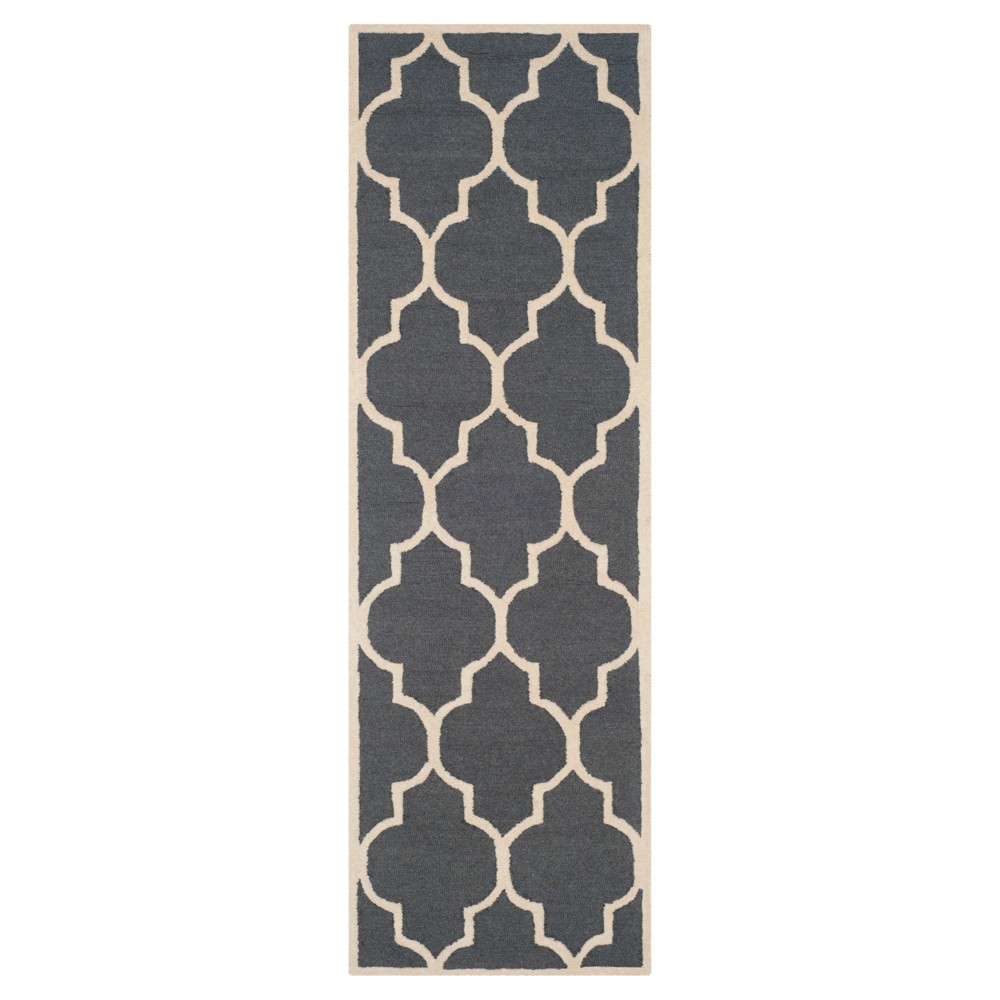 2'6inx14' Aleander Rug II Dark Gray/Ivory - Safavieh
