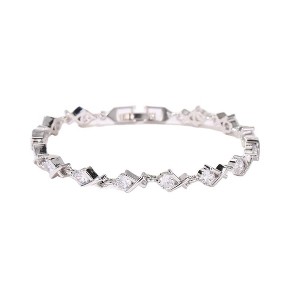 Hollywood Sensation XO Tennis Bracelet with Round Cut White Diamond Cubic Zirconia Stones 7 Inches Gold - 1 of 4
