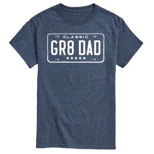 Men's - Instant Message - Gr8 Dad License Plate Short Sleeve Graphic T-Shirt - 1 of 4