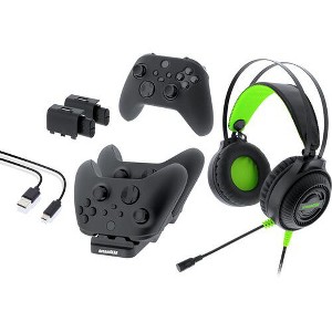 Dreamgear - Dream Gear DGXBX-7601 Gamer's Kit XBOX Series XS Essential Accessories - 1 of 4