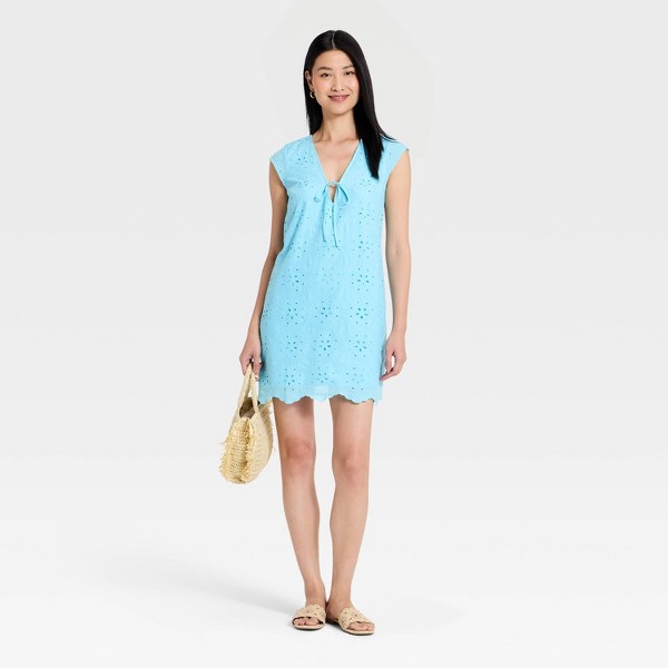 Vestido mini con ojalillos para mujer - A New Day™ 3