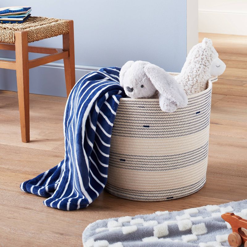 Toddler Bed Plush Blanket - Cloud Island&#8482; Navy Stripe, 3 of 5