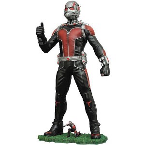 Diamond Select - Diamond Select - Marvel Gallery - Ant-Man Movie Pvc Statue - 1 of 1