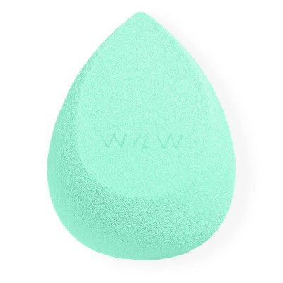 Wet n Wild Seeing Makeup Sponge - Green