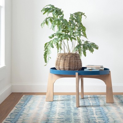 Ivory and Blue Abstract Handwoven Wool Rug, 2' x 3'