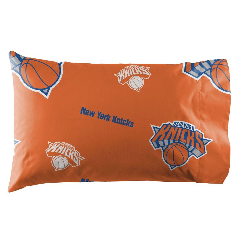 NBA New York Knicks Rotary Bed Set, 3 of 4
