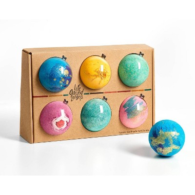 9 x Solar System Bath Bombs Gift Set