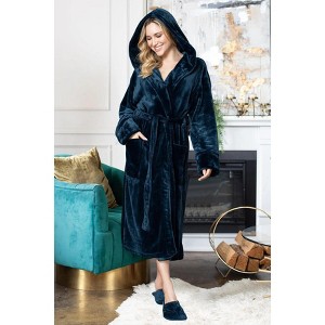 Lotus Linen Women’s Plush Hooded Robe - Spa-Worthy Comfort at Home - 1 of 4