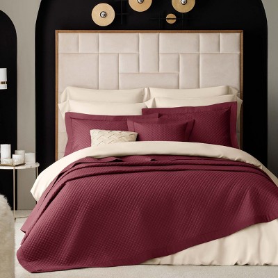 Togas Dorian Burgundy Decorative Pillowcase